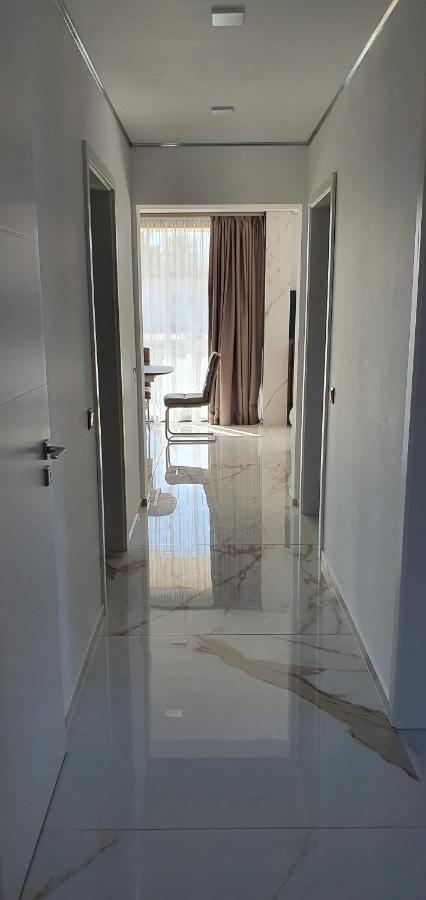 Luxury Apartments In Balatonalmadi, Almadi Lux Apartman III - Pure Gold Exteriör bild
